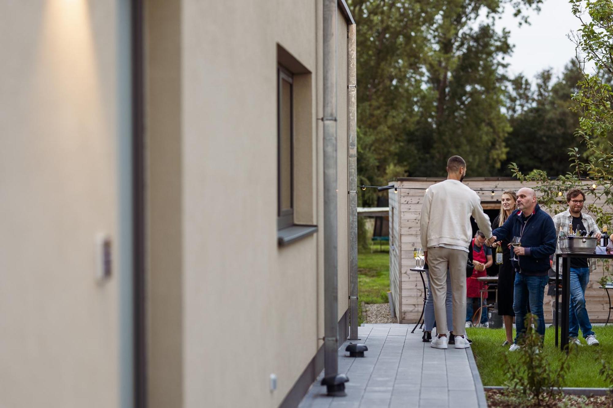 Inova Guesthouse Hasselt Exterior foto